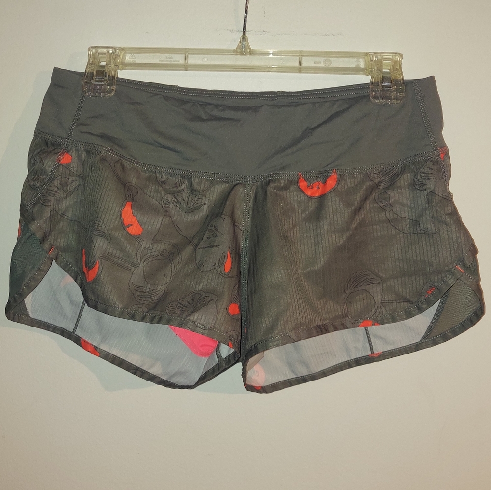 Lululemon shorts, GUC